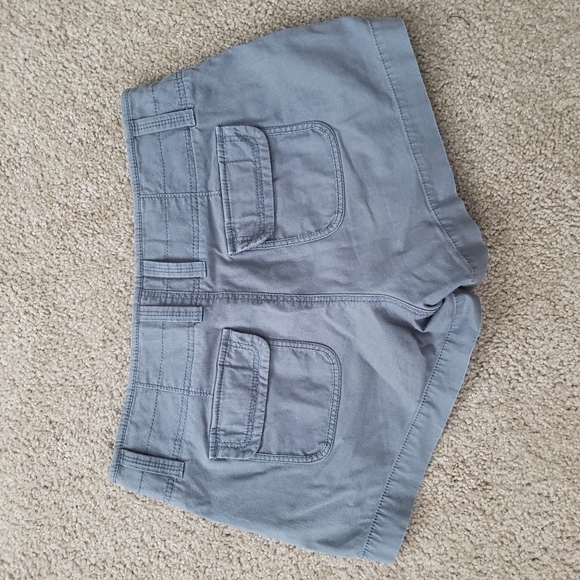 Old navy size 0 shorts - Picture 2 of 6